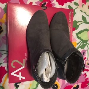 Very Gently Used Gray A2 by Aerosoles Booties